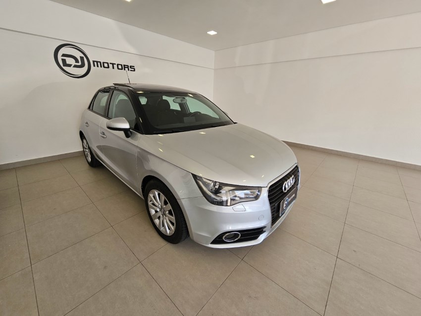 //www.autoline.com.br/carro/audi/a1-14-tfsi-sportback-attraction-16v-gasolina-4p/2013/campinas-sp/24398667