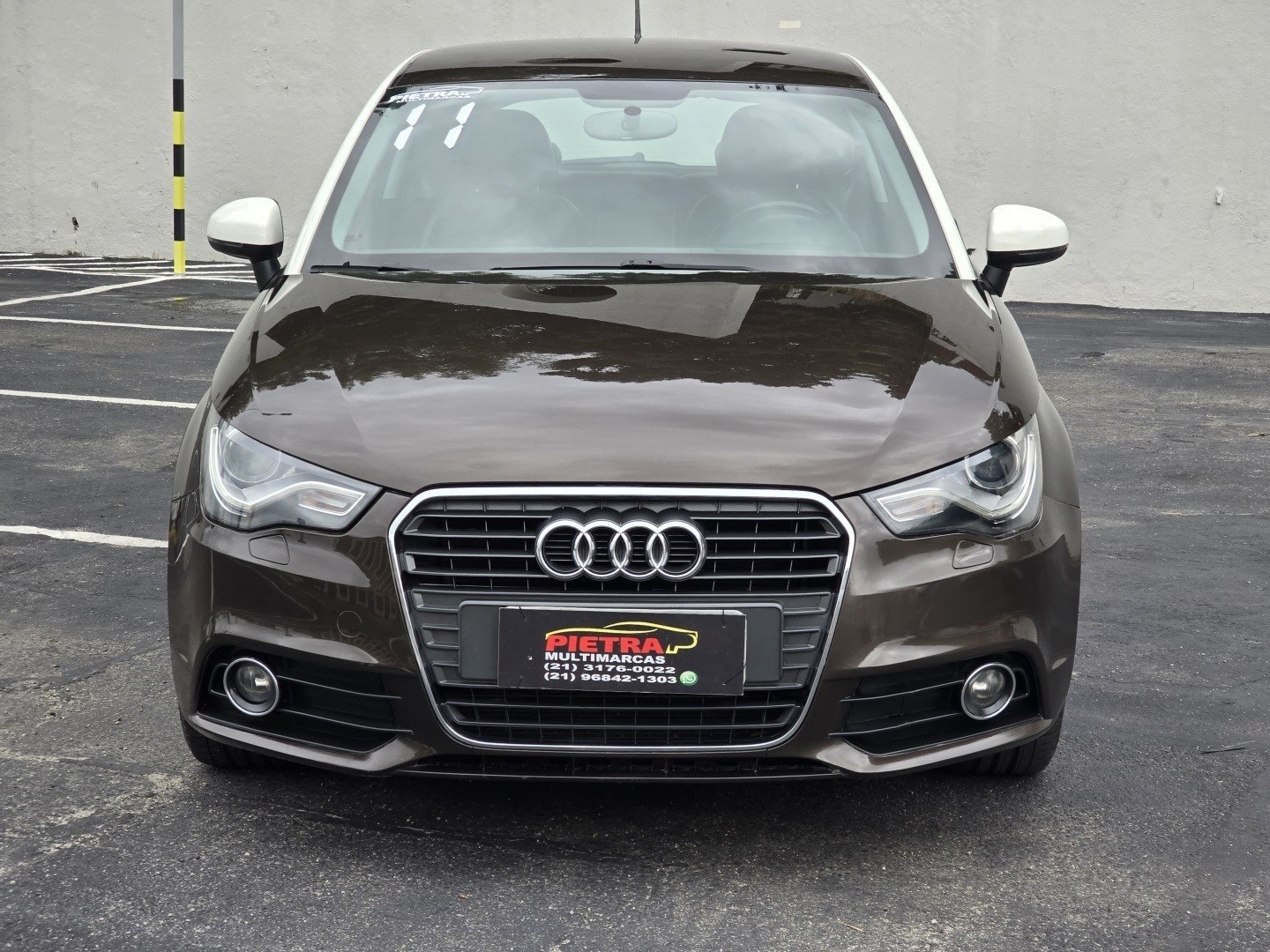 //www.autoline.com.br/carro/audi/a1-14-tfsi-attraction-16v-gasolina-2p-turbo-s-tr/2011/rio-de-janeiro-rj/24723084