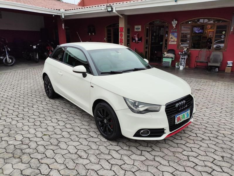 //www.autoline.com.br/carro/audi/a1-14-tfsi-attraction-16v-gasolina-2p-turbo-s-tr/2011/curitiba-pr/24909399