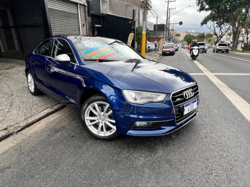 //www.autoline.com.br/carro/audi/a3-20-sedan-tfsi-ambition-16v-gasolina-4p-turbo/2016/sao-paulo-sp/20954320