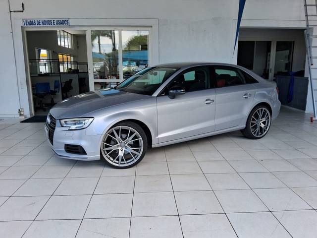 //www.autoline.com.br/carro/audi/a3-14-sedan-prestige-16v-flex-4p-turbo-tiptronic/2019/valinhos-sp/22706938