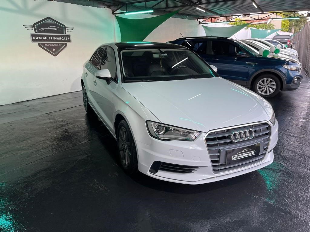 //www.autoline.com.br/carro/audi/a3-14-sedan-tfsi-attraction-16v-flex-4p-turbo-ti/2016/araraquara-sp/23833467