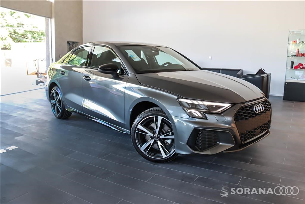 //www.autoline.com.br/carro/audi/a3-20-sedan-performance-black-16v-gasolina-4p-tu/2024/sao-paulo-sp/23954367