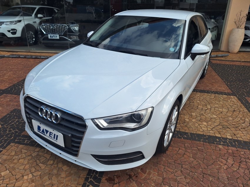 //www.autoline.com.br/carro/audi/a3-14-sportback-tfsi-ambiente-s-tronic-16v-gasol/2016/bauru-sp/24054803