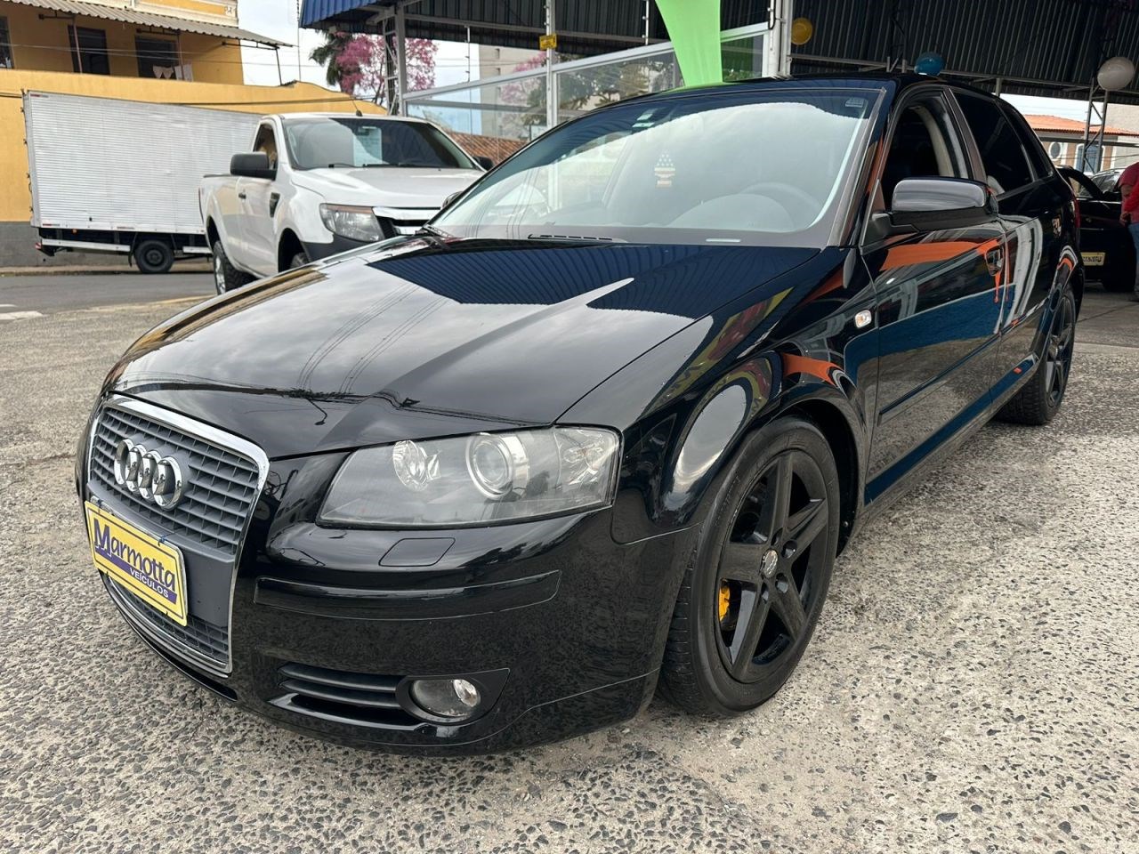 //www.autoline.com.br/carro/audi/a3-20-sportback-tfsi-16v-gasolina-4p-turbo-s-tro/2008/amparo-sp/24885818