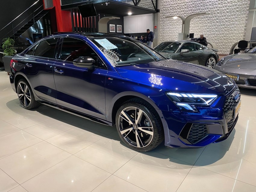 //www.autoline.com.br/carro/audi/a3-20-sedan-performance-black-16v-gasolina-4p-tu/2023/curitiba-pr/24897169