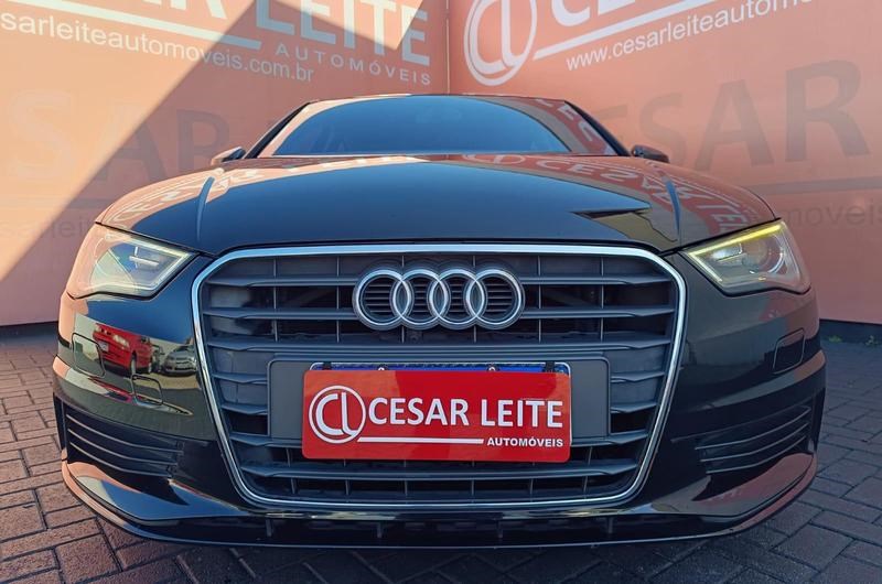 //www.autoline.com.br/carro/audi/a3-14-sedan-tfsi-attraction-s-tronic-16v-gasolin/2016/curitiba-pr/24931816