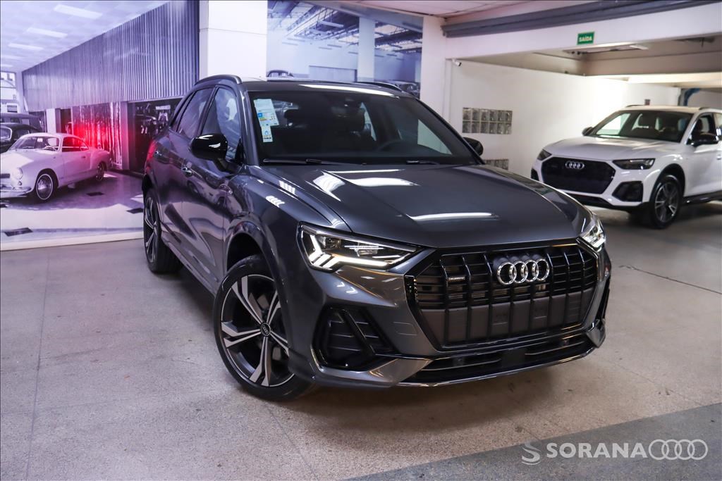 //www.autoline.com.br/carro/audi/q3-20-performance-black-quattro-16v-gasolina-4p/2024/sao-paulo-sp/21840990