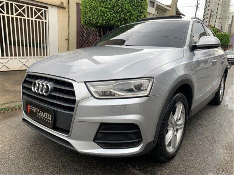 //www.autoline.com.br/carro/audi/q3-14-tfsi-ambiente-16v-gasolina-4p-turbo-s-tron/2016/sao-paulo-sp/23736836