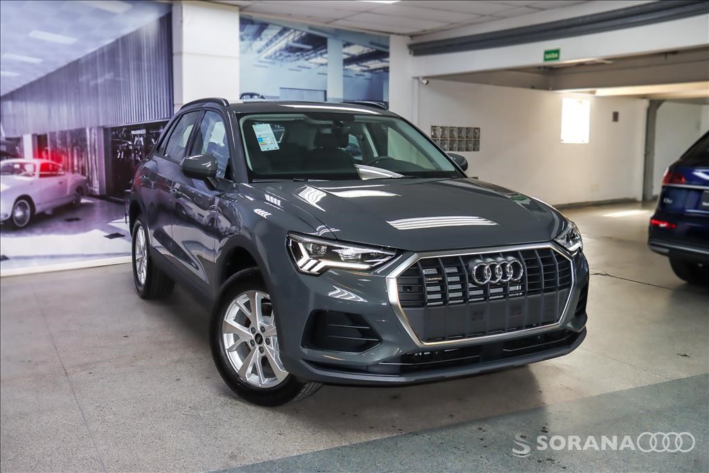 //www.autoline.com.br/carro/audi/q3-20-prestige-quattro-16v-gasolina-4p-turbo-tip/2024/sao-paulo-sp/23810215