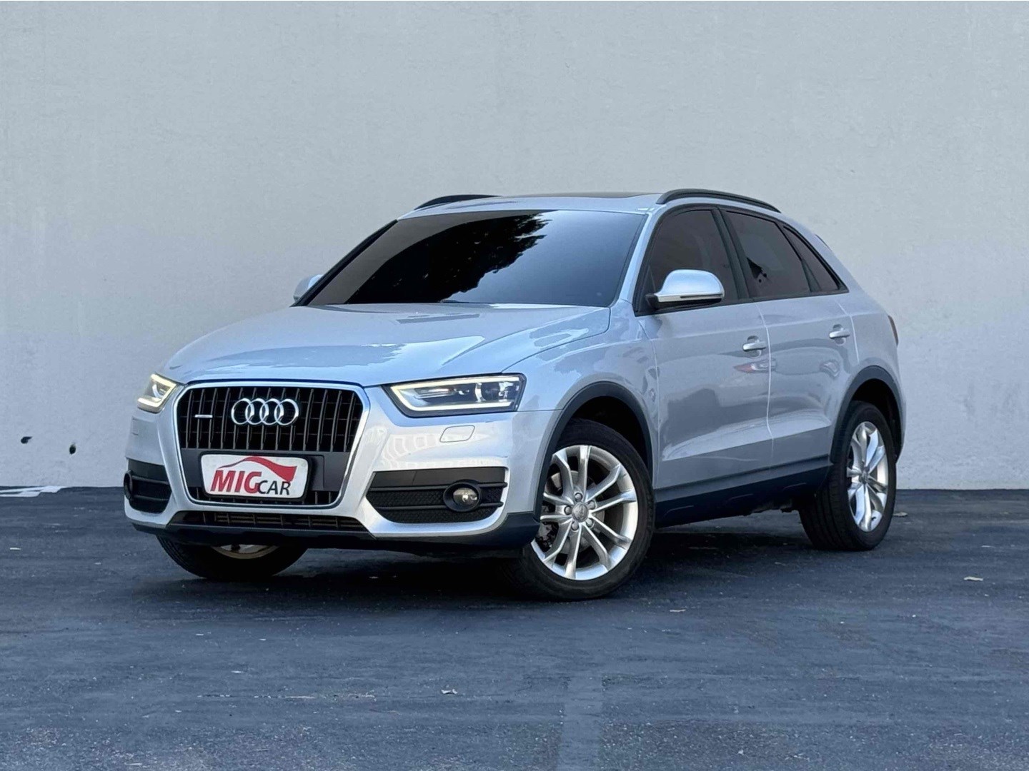 //www.autoline.com.br/carro/audi/q3-20-tfsi-ambiente-quattro-16v-gasolina-4p-turb/2014/rio-de-janeiro-rj/24169487