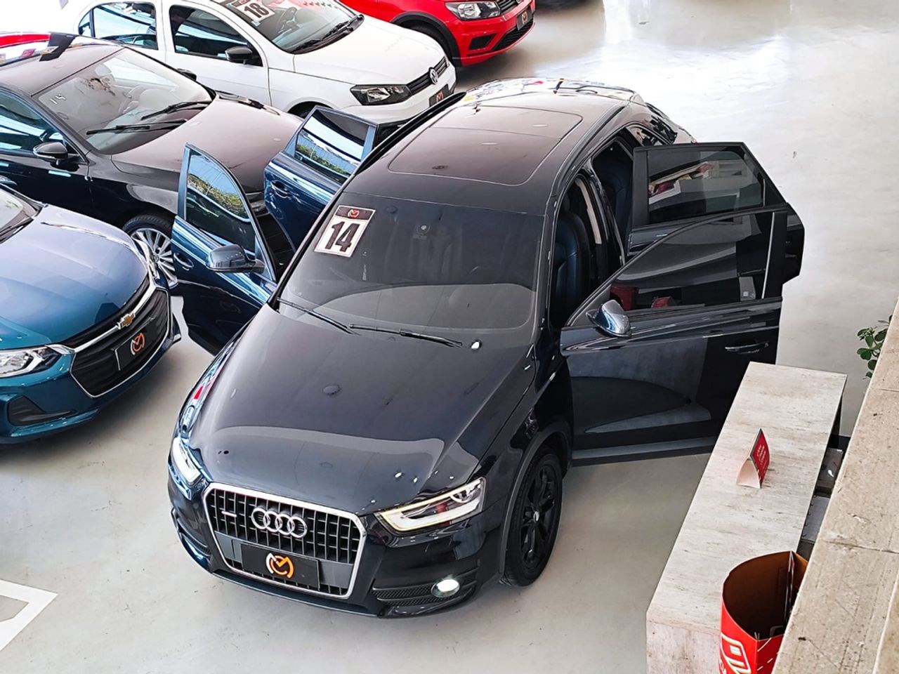 //www.autoline.com.br/carro/audi/q3-20-tfsi-ambiente-quattro-16v-gasolina-4p-turb/2014/sao-paulo-sp/24359678