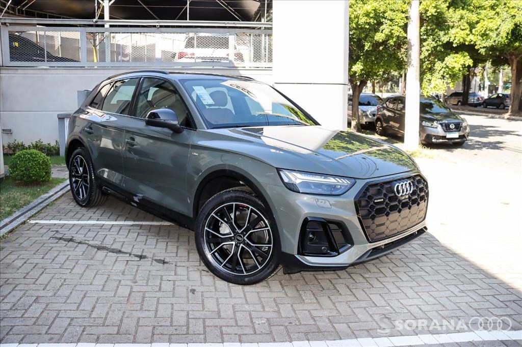 //www.autoline.com.br/carro/audi/q5-20-s-line-black-quattro-16v-gasolina-4p-turbo/2024/sao-paulo-sp/22638657