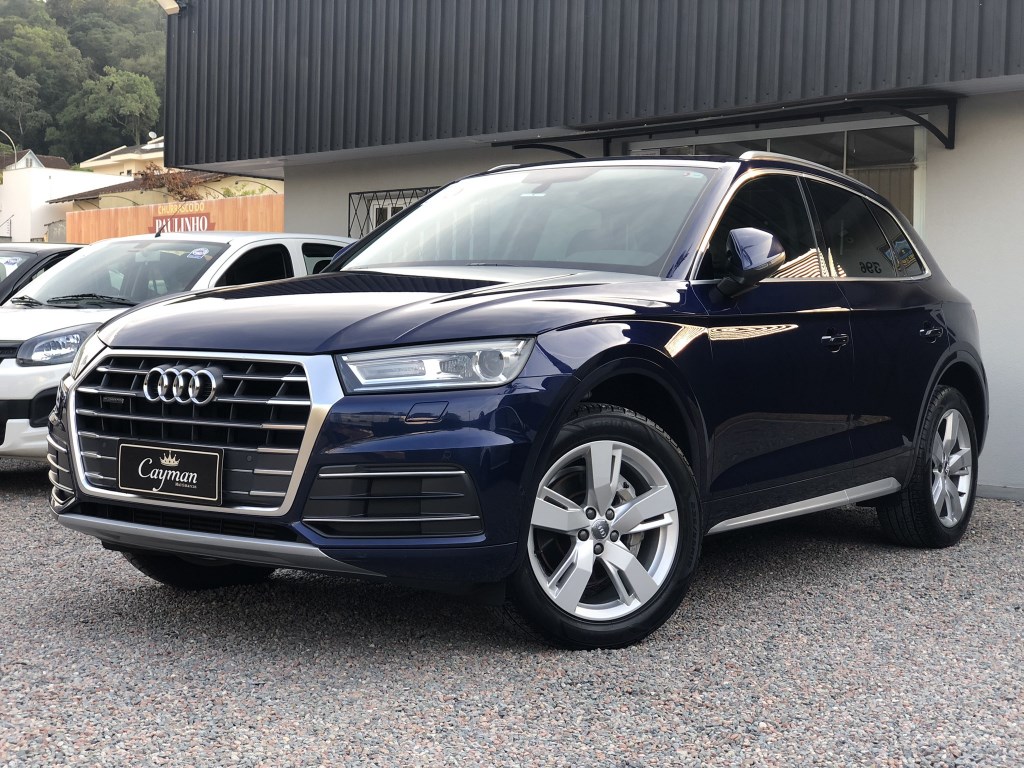//www.autoline.com.br/carro/audi/q5-20-ambiente-quattro-tfsi-16v-gasolina-4p-turb/2018/joinville-sc/23890465