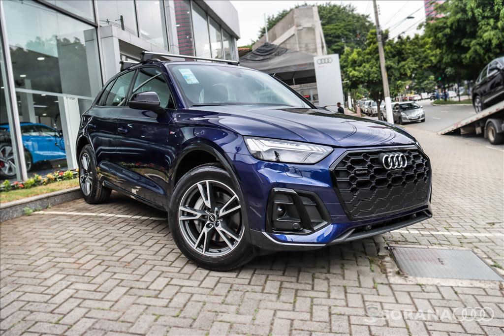 //www.autoline.com.br/carro/audi/q5-20-tfsie-performance-black-quattro-16v-flex-4/2024/sao-paulo-sp/24759710