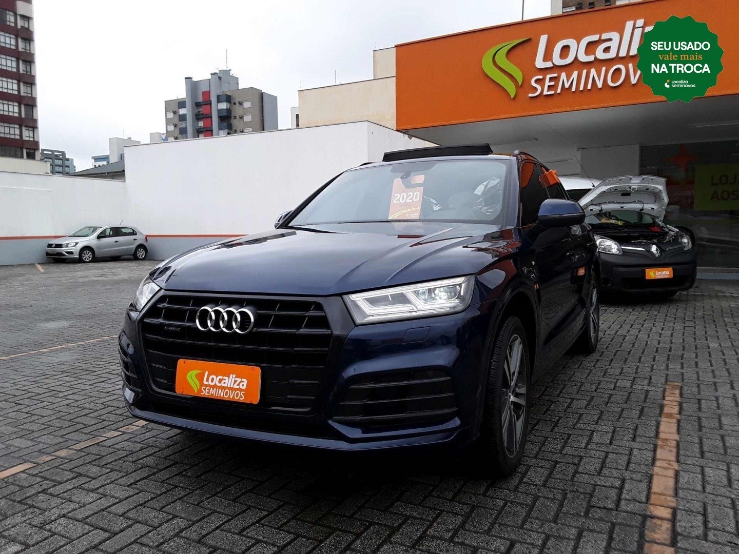 //www.autoline.com.br/carro/audi/q5-20-black-quattro-16v-gasolina-4p-turbo-s-tron/2020/joinville-sc/25030510