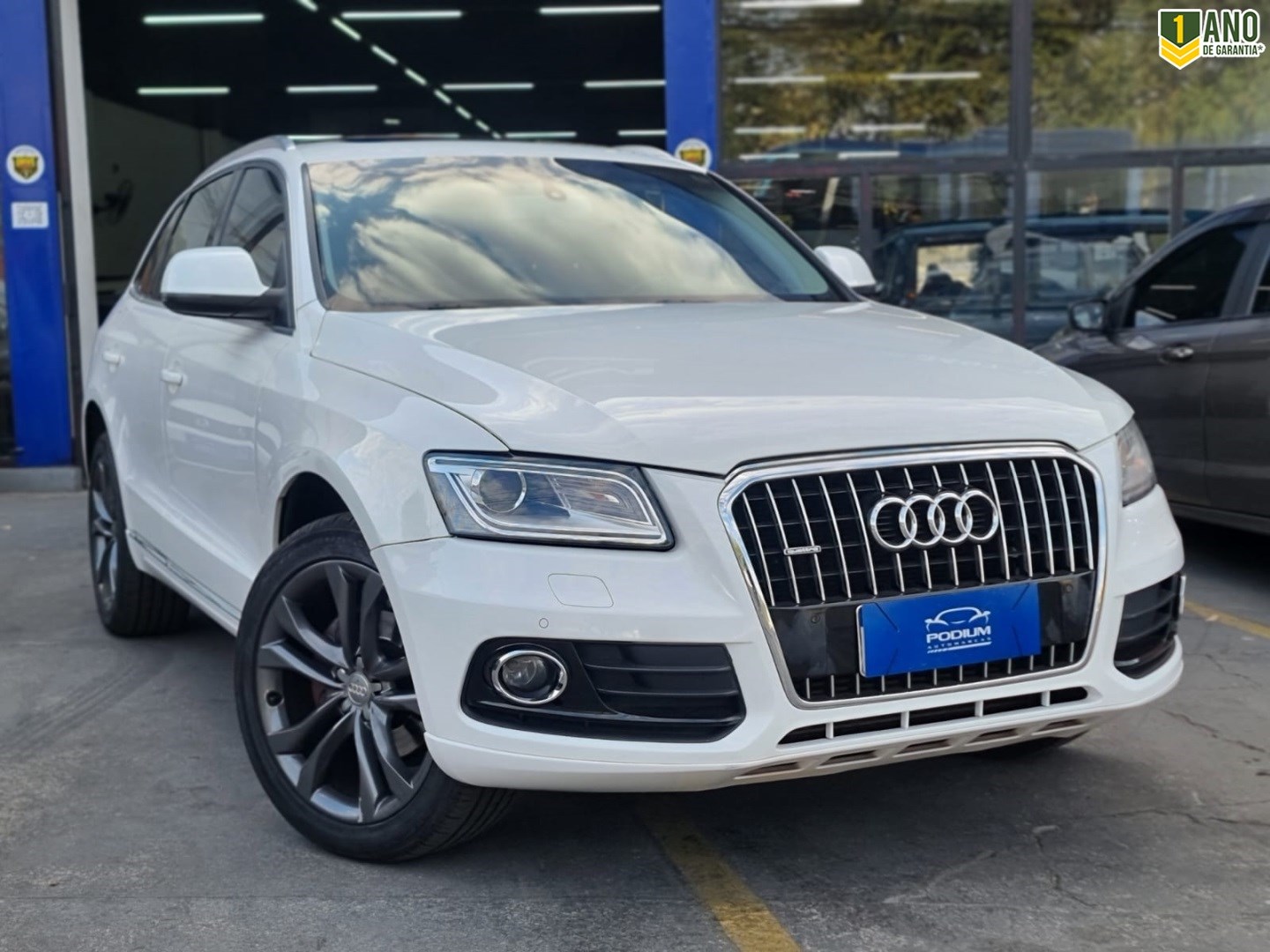 //www.autoline.com.br/carro/audi/q5-20-tfsi-ambiente-quattro-16v-gasolina-4p-turb/2014/belo-horizonte-mg/25031785