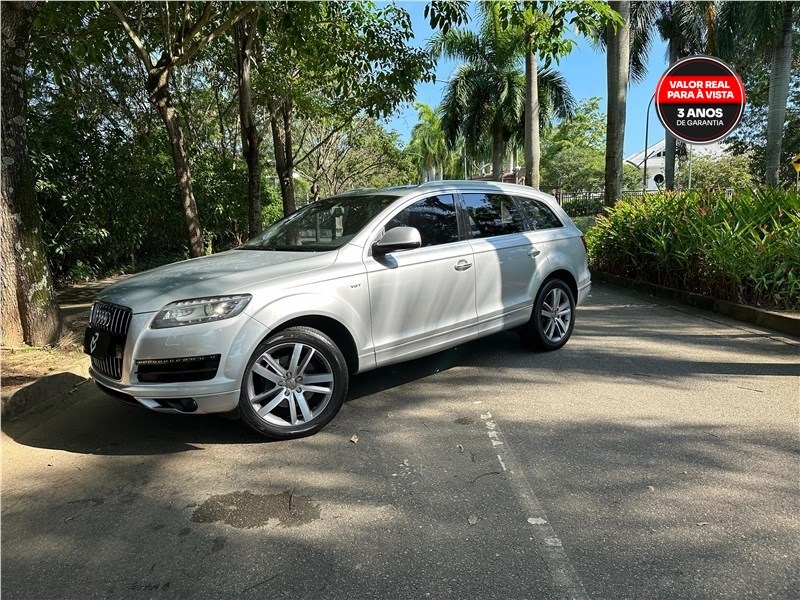 //www.autoline.com.br/carro/audi/q7-30-tfsi-ambiente-quattro-24v-gasolina-4p-tipt/2014/rio-de-janeiro-rj/24596940