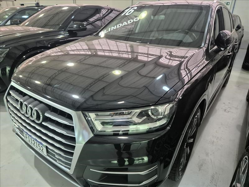 //www.autoline.com.br/carro/audi/q7-30-tfsi-ambition-quattro-24v-gasolina-4p-tipt/2016/barueri-sp/24606526