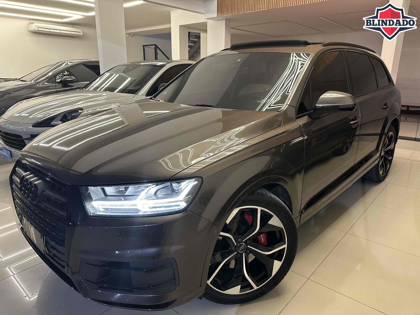 //www.autoline.com.br/carro/audi/q7-30-tfsi-ambition-quattro-24v-gasolina-4p-tipt/2016/rio-de-janeiro-rj/24928142