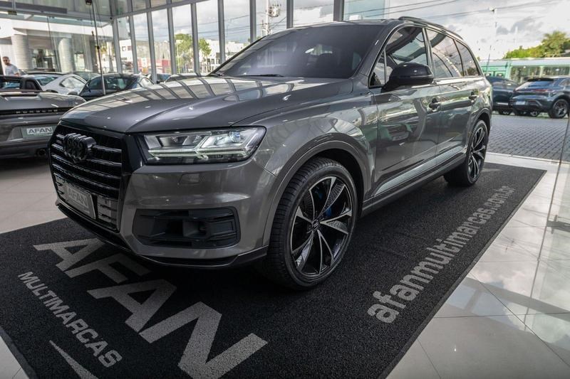 //www.autoline.com.br/carro/audi/q7-30-ambition-quattro-24v-diesel-4p-turbo-tiptr/2017/curitiba-pr/25012893