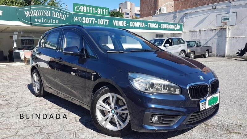 //www.autoline.com.br/carro/bmw/220i-20-active-tourer-16v-flex-4p-turbo-automatico/2017/curitiba-pr/24935327
