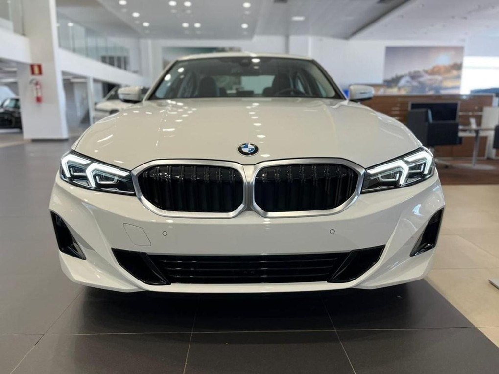 //www.autoline.com.br/carro/bmw/320i-20-sedan-sport-gp-16v-flex-4p-turbo-automatic/2024/sao-paulo-sp/23626010