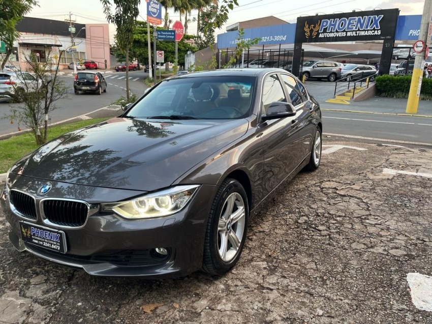 //www.autoline.com.br/carro/bmw/320i-20-sedan-16v-flex-4p-turbo-automatico/2014/campinas-sp/24163666