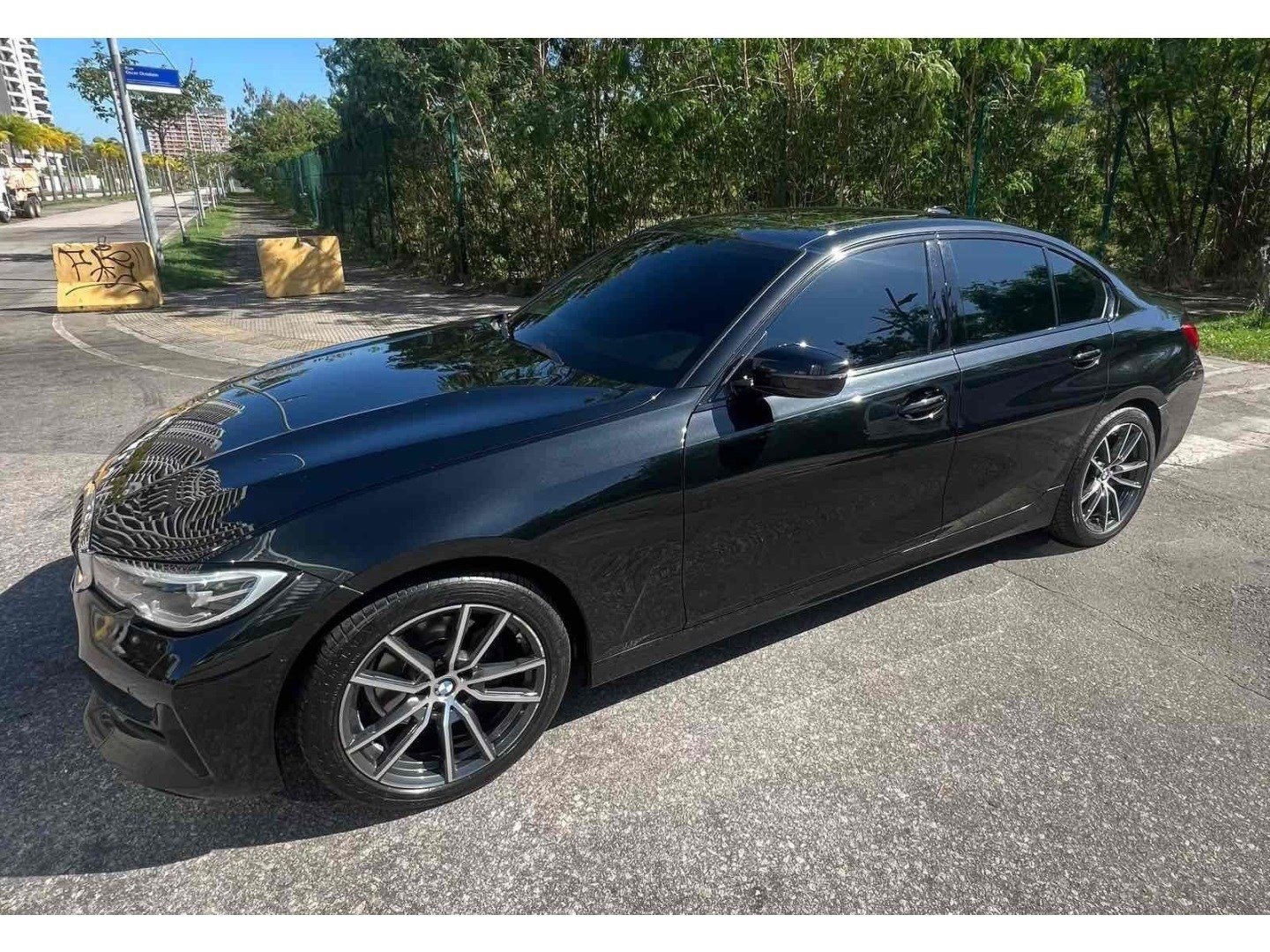 //www.autoline.com.br/carro/bmw/320i-20-sedan-sport-16v-gasolina-4p-turbo-automati/2020/rio-de-janeiro-rj/24284177