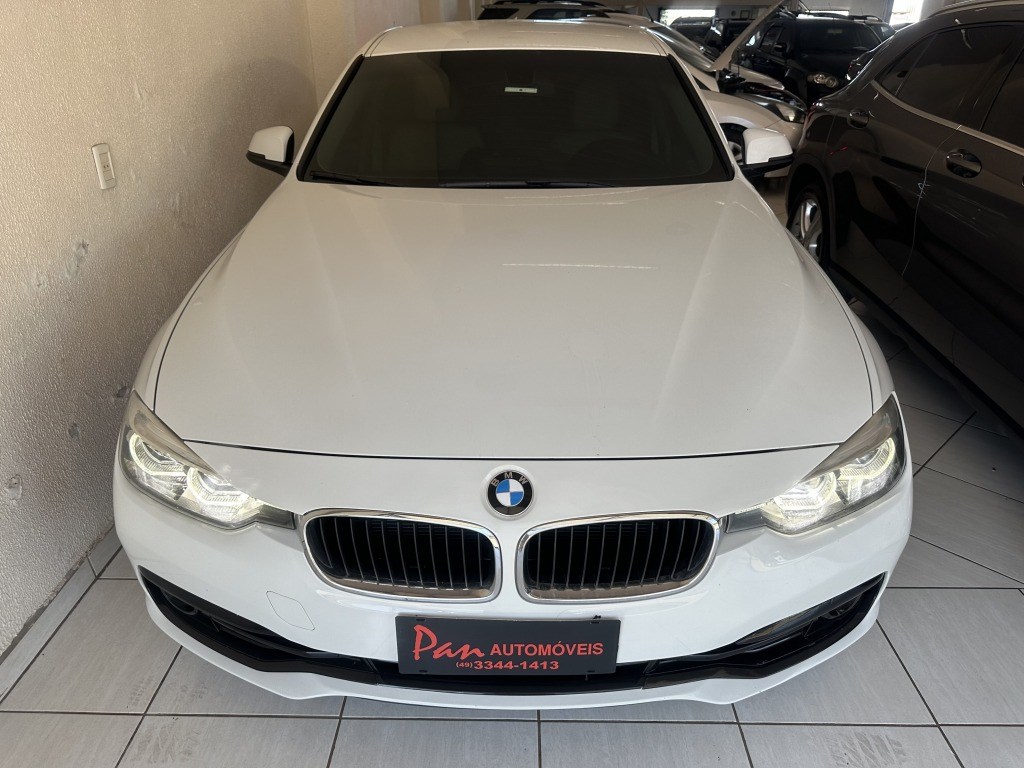 //www.autoline.com.br/carro/bmw/320i-20-sedan-sport-plus-16v-flex-4p-turbo-automat/2018/sao-lourenco-do-oeste-sc/24393143