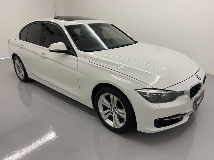 //www.autoline.com.br/carro/bmw/320i-20-sedan-sport-plus-16v-flex-4p-turbo-automat/2018/brasilia-df/24429037