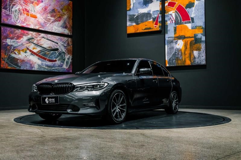 //www.autoline.com.br/carro/bmw/320i-20-sedan-m-sport-16v-gasolina-4p-turbo-automa/2020/lauro-de-freitas-ba/24560200