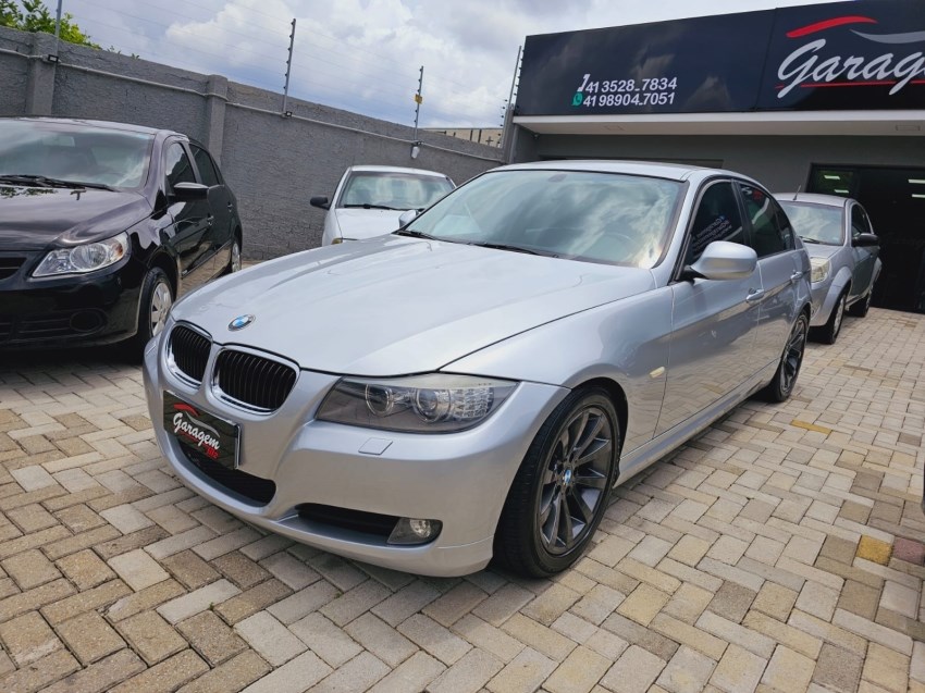 //www.autoline.com.br/carro/bmw/320i-20-sedan-16v-gasolina-4p-automatico/2011/curitiba-pr/24638652