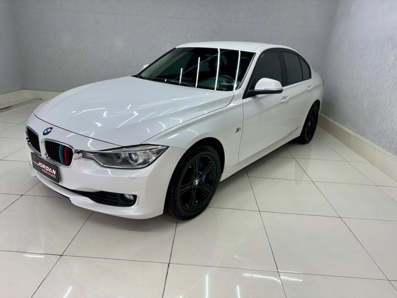//www.autoline.com.br/carro/bmw/320i-20-sedan-16v-flex-4p-turbo-automatico/2015/curitiba-pr/24909195