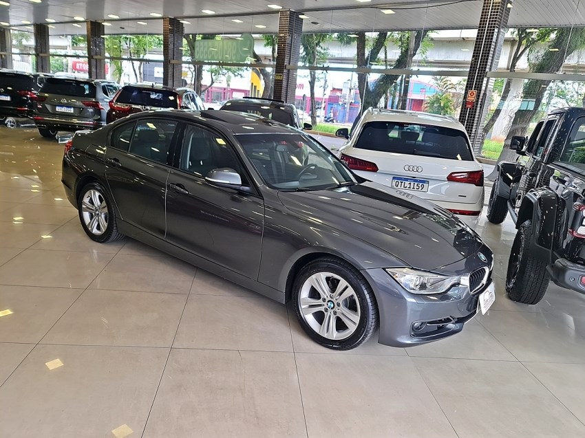 //www.autoline.com.br/carro/bmw/320i-20-sedan-16v-flex-4p-turbo-automatico/2015/novo-hamburgo-rs/24994570