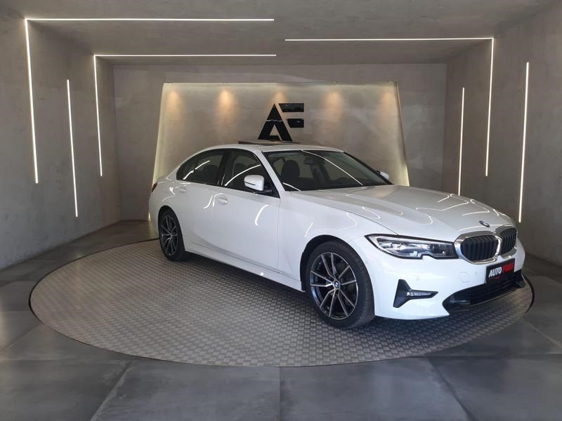 //www.autoline.com.br/carro/bmw/320i-20-sedan-sport-gp-16v-gasolina-4p-turbo-autom/2021/brasilia-df/25023344