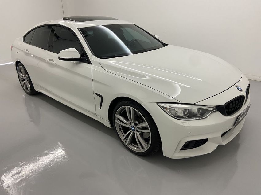 //www.autoline.com.br/carro/bmw/430i-20-gran-coupe-m-sport-16v-gasolina-4p-turbo-a/2017/brasilia-df/24991717
