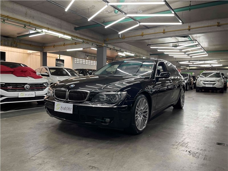 //www.autoline.com.br/carro/bmw/760li-60-unique-48v-400cv-4p-gasolina-automatico/2006/belo-horizonte-mg/23609612