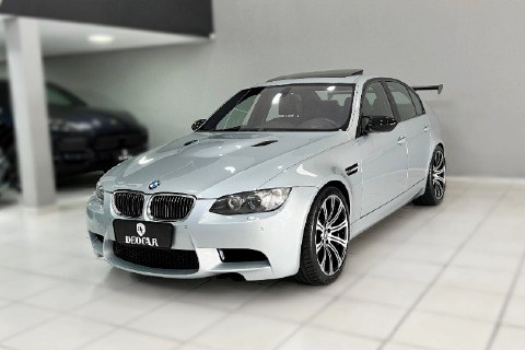 //www.autoline.com.br/carro/bmw/m3-40-32v-gasolina-4p-automatizado/2009/belo-horizonte-mg/22465022