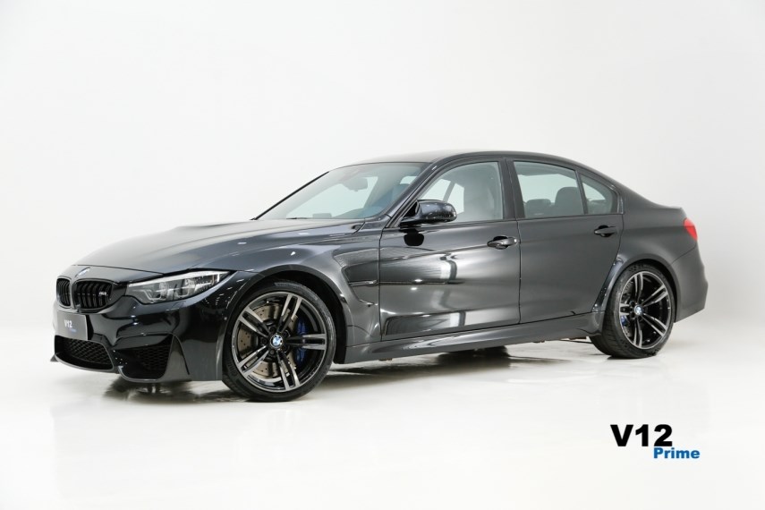 //www.autoline.com.br/carro/bmw/m3-30-24v-gasolina-4p-turbo-automatico/2018/brasilia-df/24320784