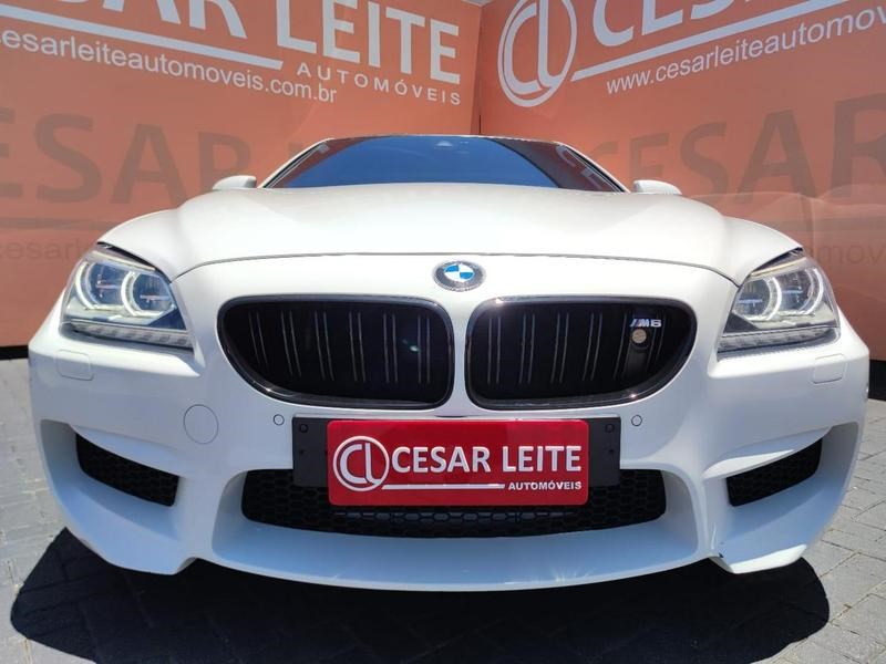 //www.autoline.com.br/carro/bmw/m6-44-coupe-32v-gasolina-2p-turbo-automatizado/2015/curitiba-pr/24931989