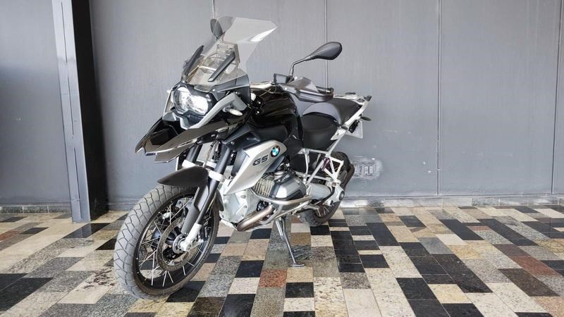 //www.autoline.com.br/moto/bmw/r-1200-gs/2013/araxa-mg/24614778