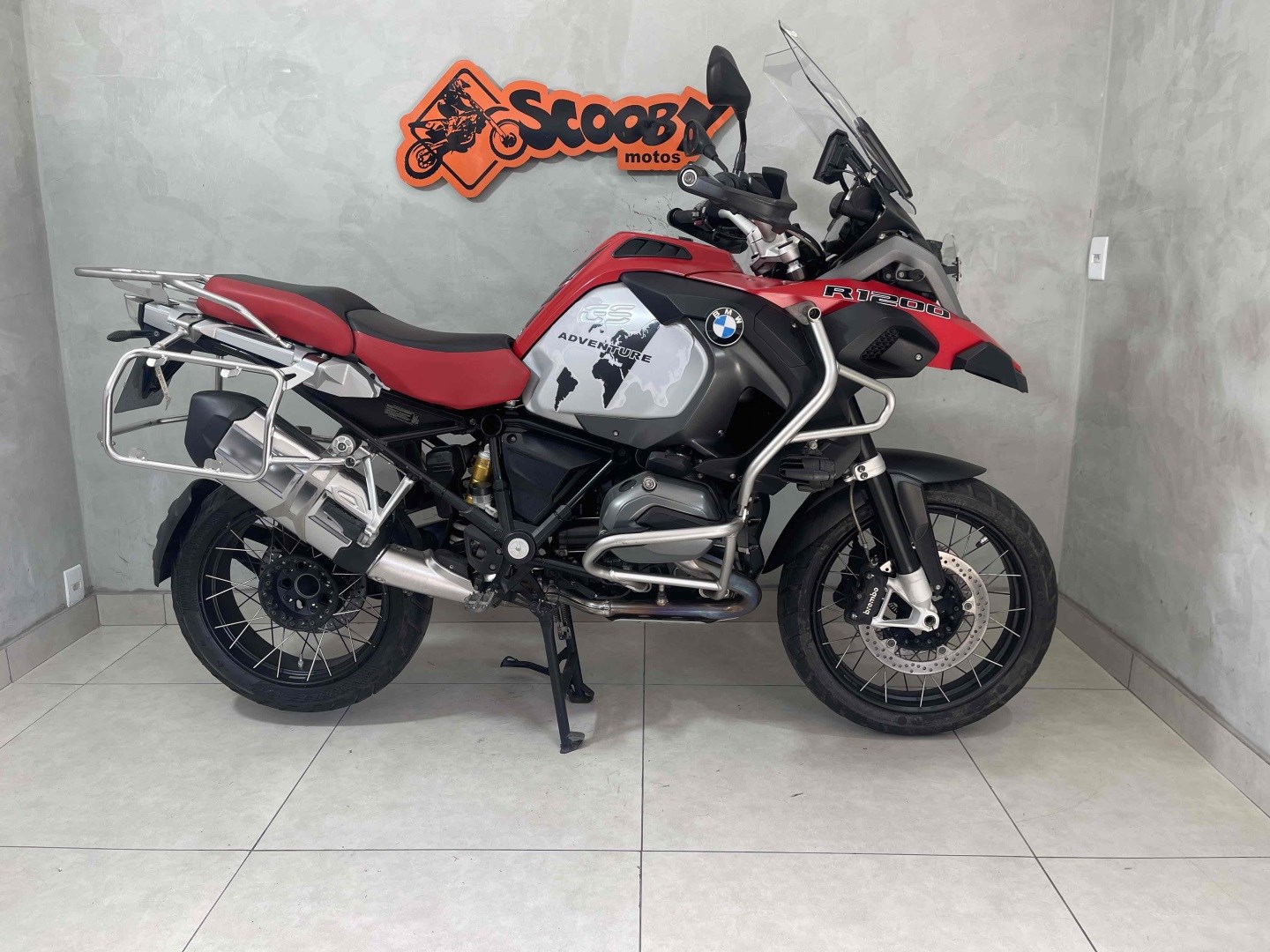 //www.autoline.com.br/moto/bmw/r-1200-gs/2017/braganca-paulista-sp/24704100