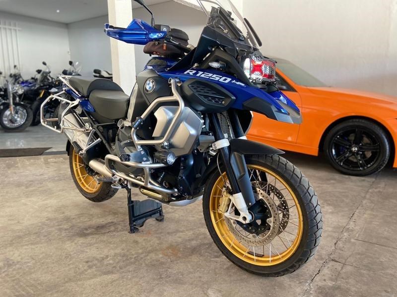 //www.autoline.com.br/moto/bmw/r-1250-gs-adventure-premium-hp/2020/cuiaba-mt/24878413