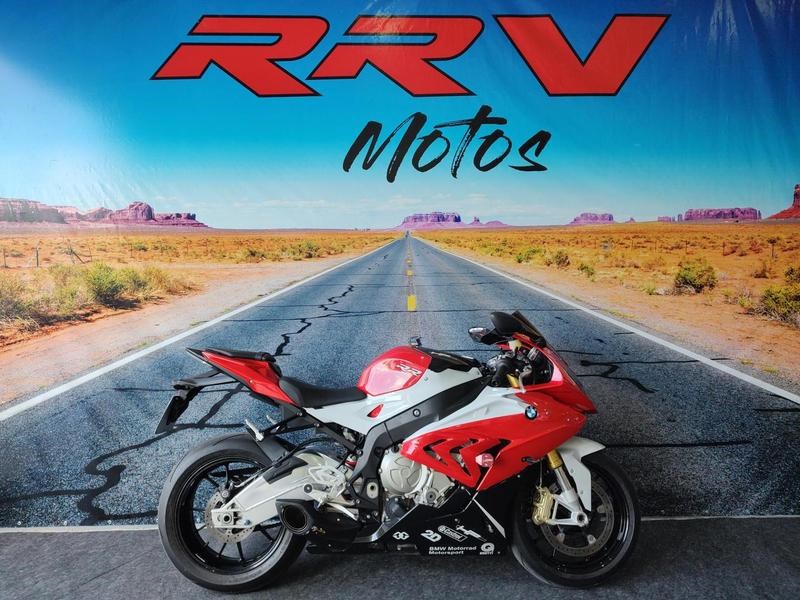 //www.autoline.com.br/moto/bmw/s-1000-rr/2017/cajamar-sp/24805702