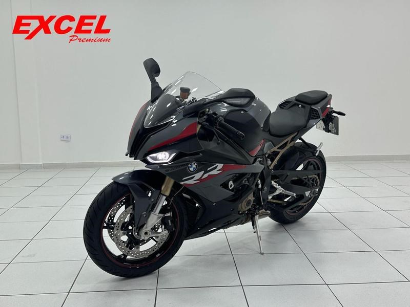 //www.autoline.com.br/moto/bmw/s-1000-rr/2022/curitiba-pr/24920552