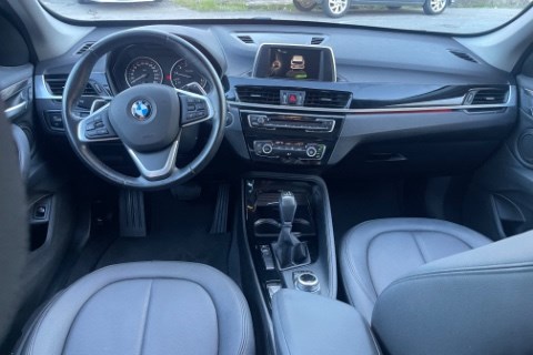 //www.autoline.com.br/carro/bmw/x1-20-xdrive25i-sport-16v-flex-4p-4x4-turbo-auto/2017/maceio-al/23725082
