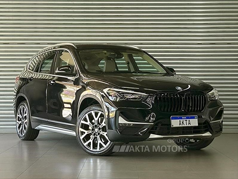 //www.autoline.com.br/carro/bmw/x1-20-sdrive20i-xline-16v-flex-4p-turbo-automati/2022/sao-paulo-sp/23865328