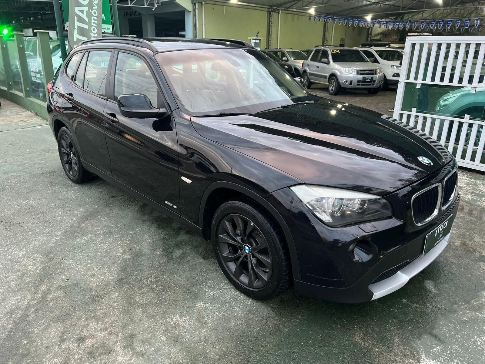 //www.autoline.com.br/carro/bmw/x1-20-28i-245cv-16v-gasolina-4p-automatico/2012/guaramirim-sc/23896932