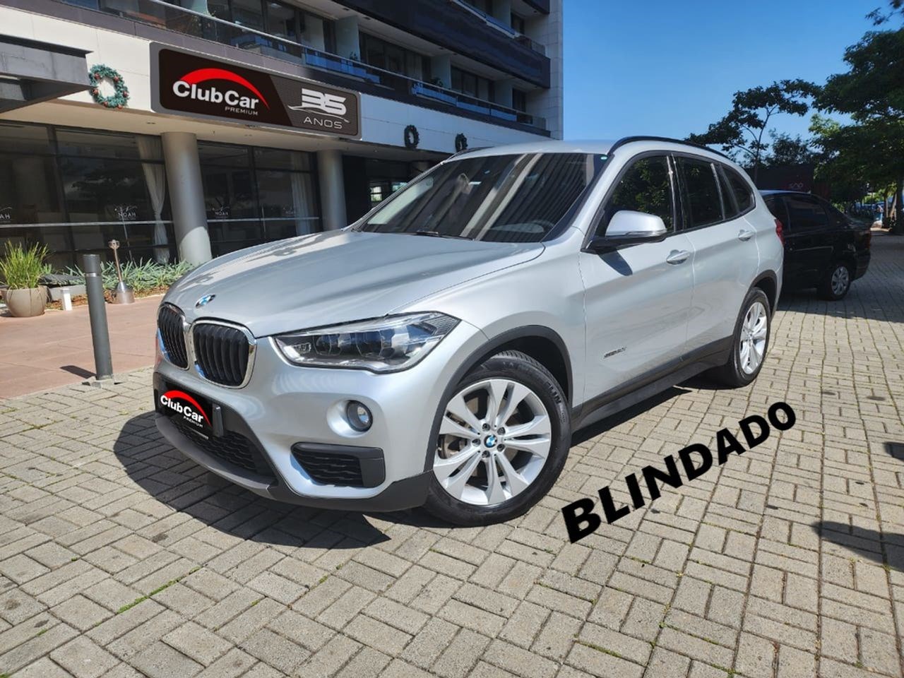 //www.autoline.com.br/carro/bmw/x1-20-sdrive20i-gp-16v-flex-4p-turbo-automatico/2017/sao-caetano-do-sul-sp/24237468